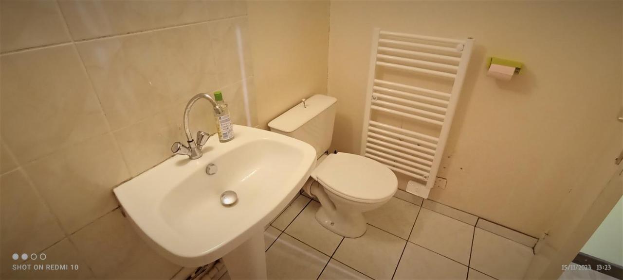 Appartement Au Calme Avec Wifi 리모주 외부 사진